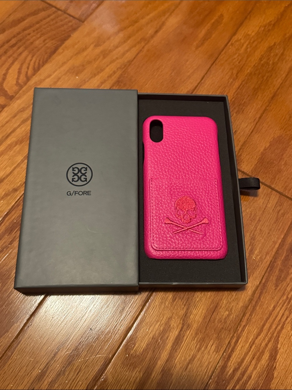 G/FORE Fuchsia Leather iPhone Case with Embossed Skull